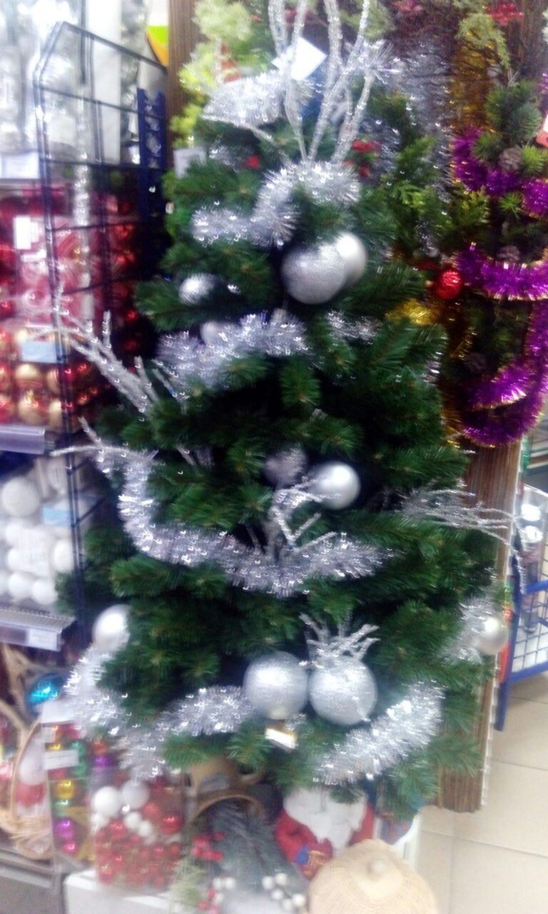 Новогодние игрушки