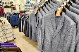 ТЦ Кирмш, пр. Дзержинского, 100.