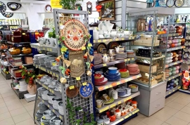 ТЦ Кирмш, пр. Дзержинского, 100.